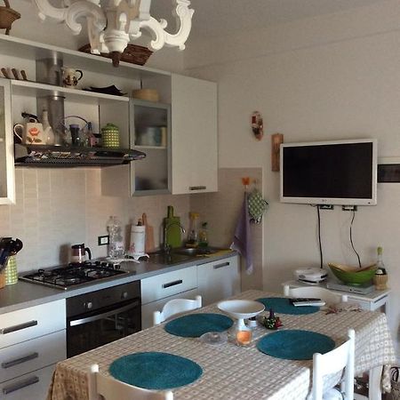 Apartament Dolce Casa Di Elena Nettuno Pokój zdjęcie