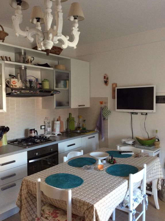 Apartament Dolce Casa Di Elena Nettuno Pokój zdjęcie